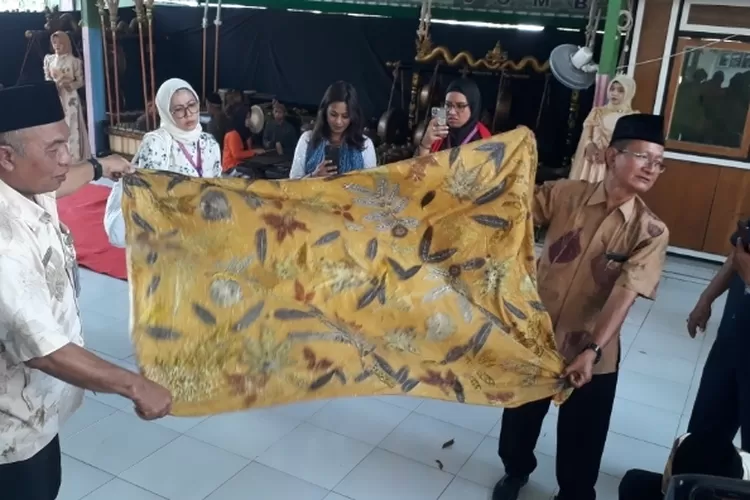 Delegasi Mancanegara Pelajari PKRS di SMPN 4 Jombang dalam Rangkaian Kegiatan RHRN Asia Fora